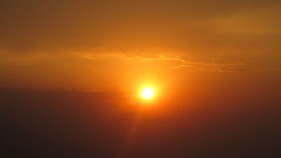 4-4-14 Levée de soleil à Pohana (5).jpg