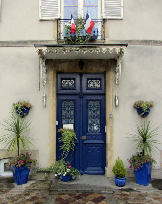 Front Door of Bayeux B&B 02