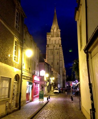 Bayeux Cathedral at night 14