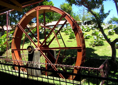 Doka Coffee Plantation Waterwheel 02