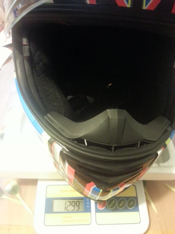 Nexx XR1R Helmet - A low quality helmet and the worst customer service