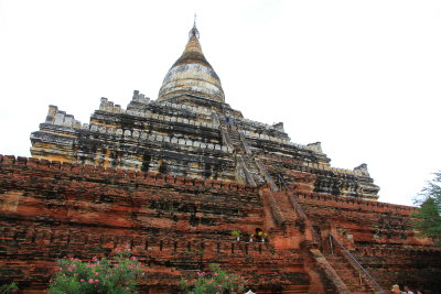 Shwe San Daw Pagoda