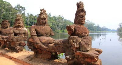 Asuras by the entrance to Angkor Thom