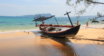 The beach by Treehouse Bungalows