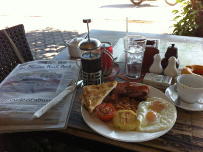 Breakfast at Paddy Rice. Irish Pub at Sisowath Quay