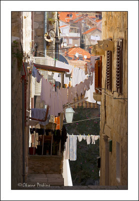 Dubrovnik-laundry-1.jpg