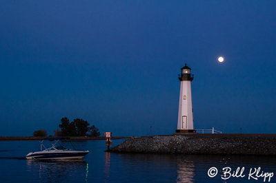 Full Moon over Discovery Bay Lighthouse  4