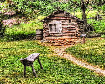 Cabin At Northern-Most Welcome Center