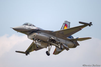riat055.jpg