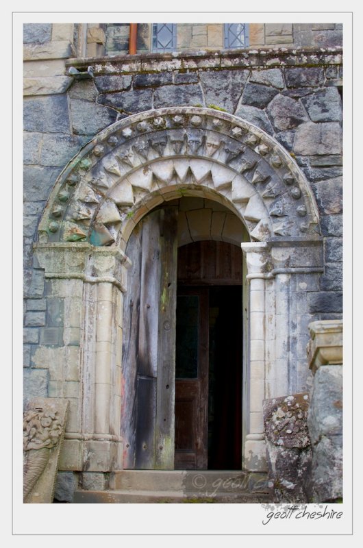 St Conans Kirk (12).jpg