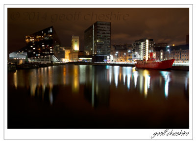 Salthouse Dock, Liverpool at night
