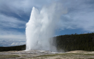 OldFaithful.jpg
