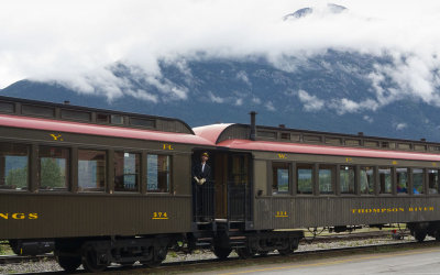 Train departing for Canadian Border
