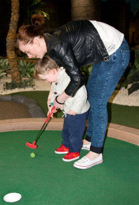 StarCityGolf01.jpg