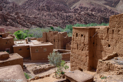 Tamlat