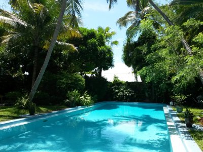 Trip to the Hemingway House: the infamous salt water pool (and cause of his 2nd divorce)