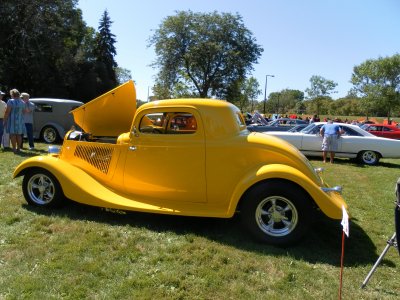 Sweet cars at the car show!