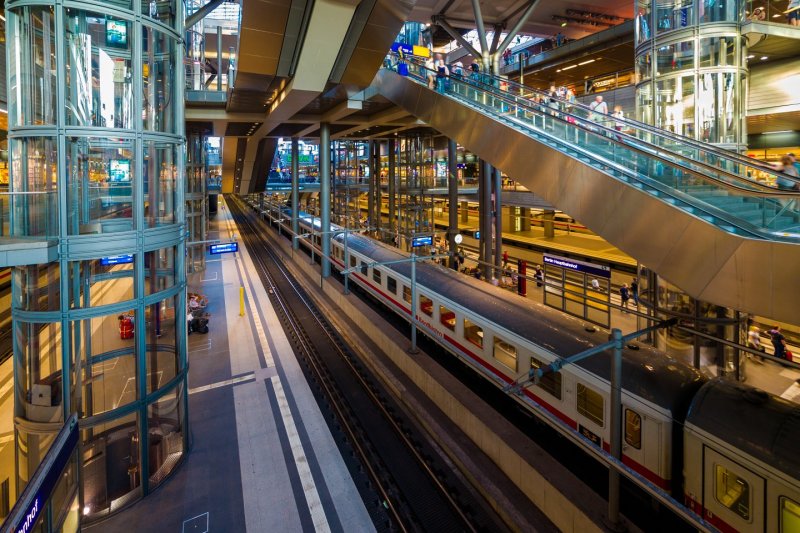 Lower Level Platforms