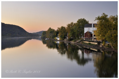 20131027_008_NewHopeMorning.jpg