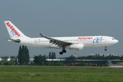 Air Europa Airbus A330-200 EC-LQP 