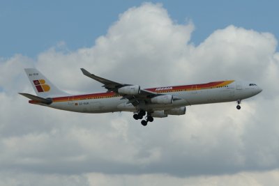 Iberia Airbus A340-300 EC-GUQ 