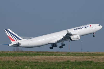 AIRFRANCE Airbus A340-300 F-GLZS new colours
