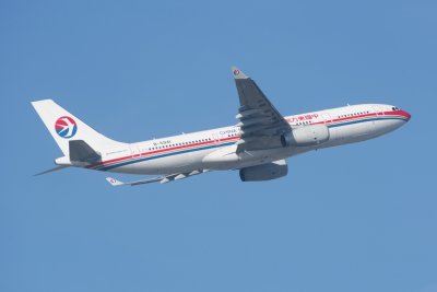 China Eastern Airbus A330-200 B-5941 