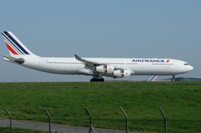 AIRFRANCE Airbus A340-300 F-GLZO  New colours