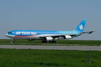 Air Tahiti Nui Airbus A340-300 F-OSUN
