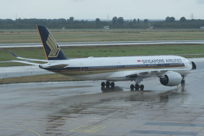 Singapore Airlines Airbus A350-900 9V-SMD
