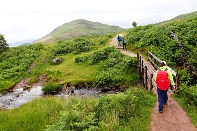 Crossing a bridge