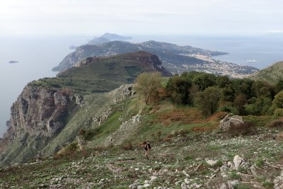 Approaching Monte Comune