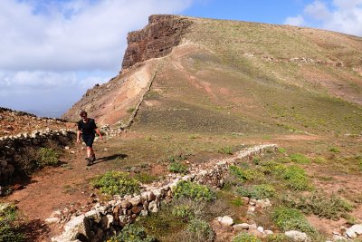 Towards Matos Verdes