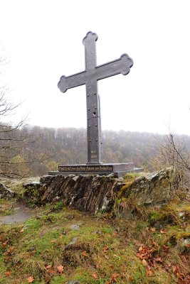 Cross at viewpoint