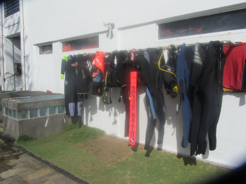 2014-02-14 16:43 dive gear