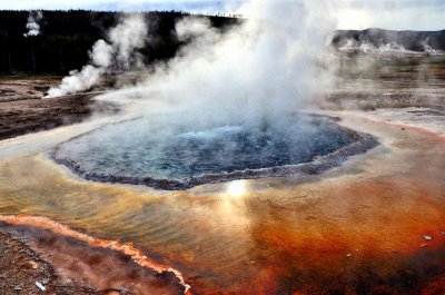Yellowstone Boiling Spring