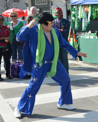 Elvis made the parade too, with a green scarf