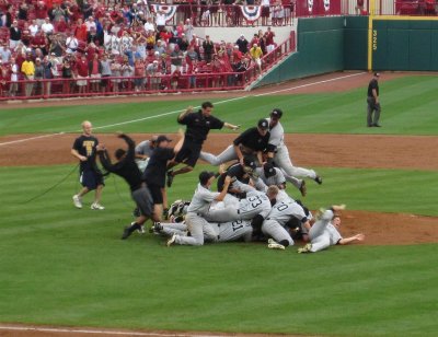 USC - The Cocks are going back to Omaha!