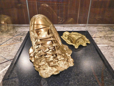 Art work on display on Koningsdam: melted bronze Converse Sneaker