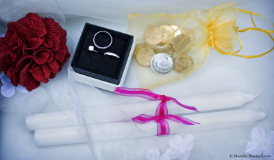 Wedding essentials: Rings, Veil, Cord lace, Candles, Coins