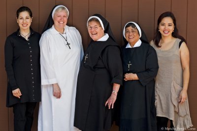 From left: Anna Maria Mendieta, Sr. Regina, Sr. Joanne, Sr.Therese, and Marichu Pereira-Corso