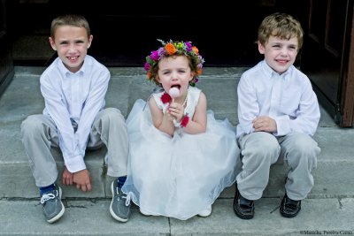 The Flower Girl and her pink Cake Pop and her brothers