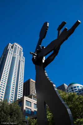 The Hammering Man