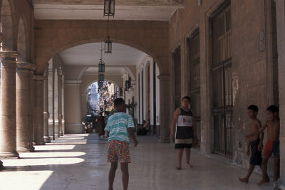 CUB 013 Havana Arches Showing Capitol.jpg