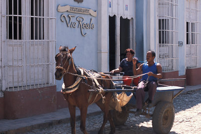 CUB 065 Trinidad Restaurant Cart.jpg