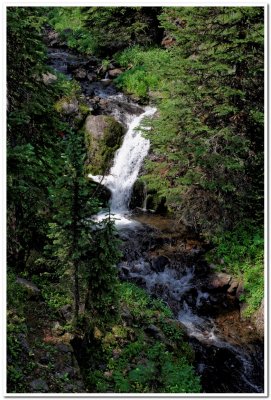 Emerald Lake Trail, Waterfall