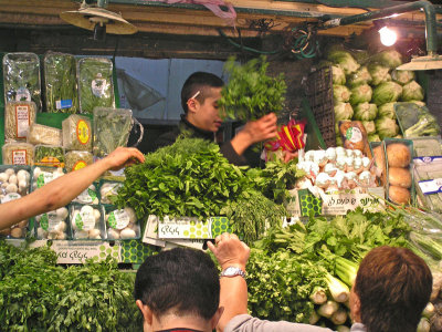 P1010039_buying_vegies_8.jpg