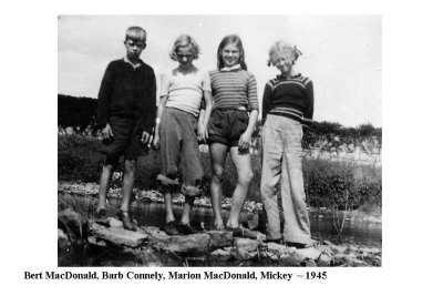 Bert McDonald, Barbara Connely, Marian McDonald, Mickey Narraway - in 1945