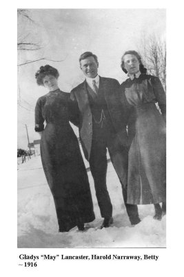 Gladys May Lancaster, Harold Narraway, and Betty Lancaster (Narraway) in 1916