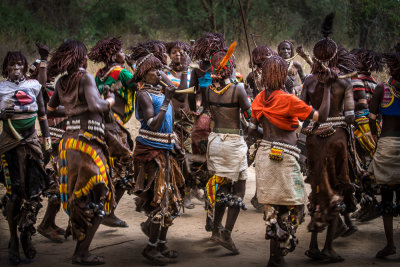 Hamar Ladies Celebrating